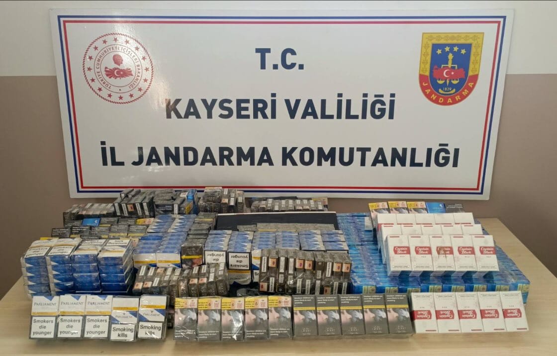 Yol kontrolünde 640 paket bandrolsüz ürün ele geçirildi